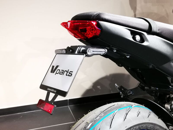 V PARTS Kennzeichenhalter C8-SPY037 