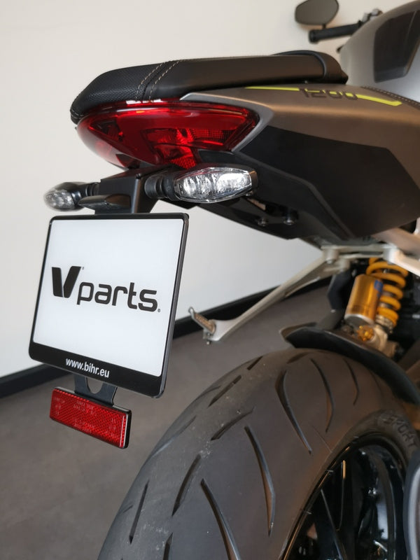 V PARTS Nummerplakethalter C8-SPT011 – Stilvolle Lösung für Yamaha 