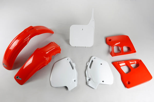 UFO Complete Body Kit OEM 90 - Rot/Weiß Hokit097@999K