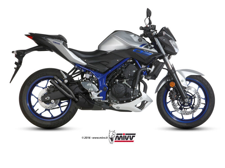 Sidovy av Yamaha MT-03 med installerad MIVV Double Gun Silencer Y.055.LDGB, idealisk för fordonstillbehör inom ACC. EXHAUST-kategorin.