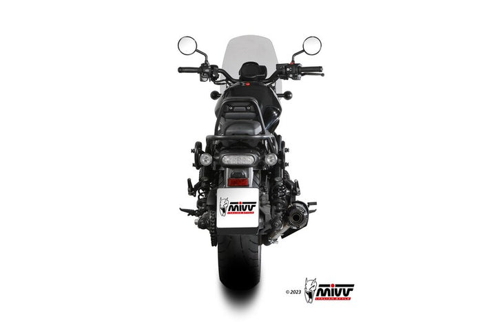 MIVV HR-1 Silencer H.092.LH1BG sedd bakifrån på motorcykel. Stilren design för fordonstillbehör och avgassystem.